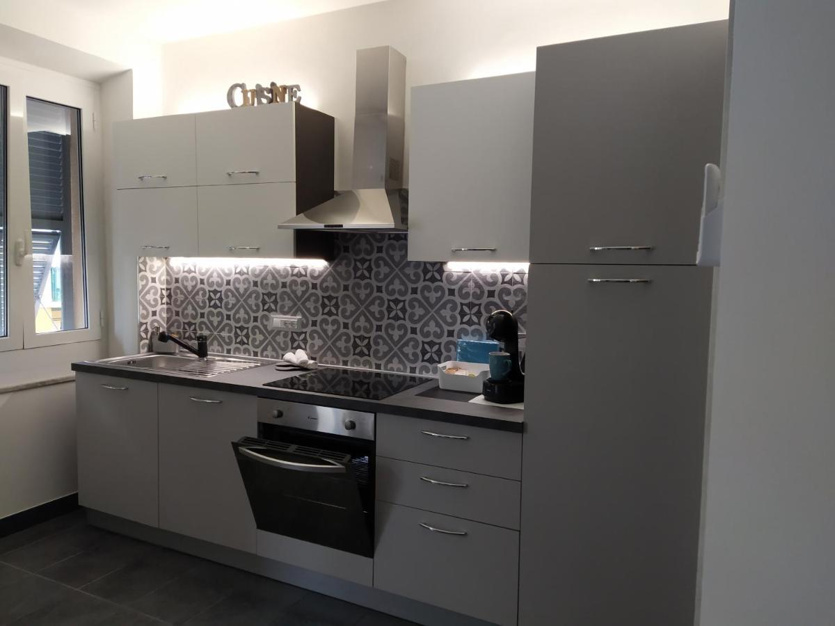 Lecasedisusi Casa Blu Савона Екстериор снимка